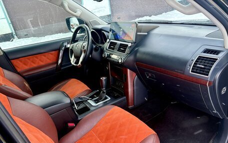 Toyota Land Cruiser Prado 150 рестайлинг 2, 2014 год, 2 850 000 рублей, 11 фотография