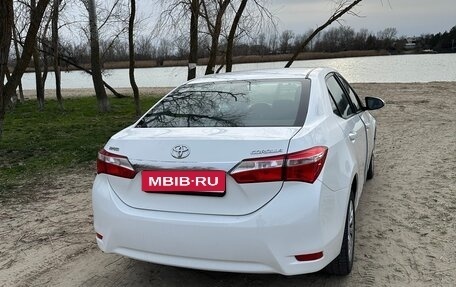Toyota Corolla, 2014 год, 1 100 000 рублей, 1 фотография