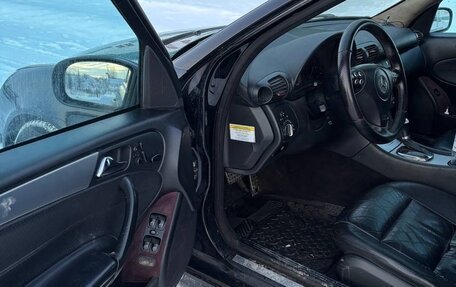 Mercedes-Benz C-Класс, 2005 год, 550 000 рублей, 13 фотография