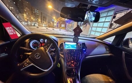 Opel Astra J, 2011 год, 720 000 рублей, 5 фотография