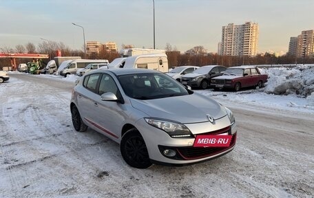 Renault Megane III, 2013 год, 697 000 рублей, 2 фотография