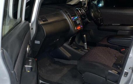 Nissan Tiida, 2010 год, 920 000 рублей, 10 фотография