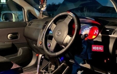 Nissan Tiida, 2010 год, 920 000 рублей, 6 фотография