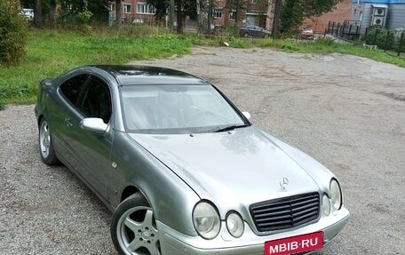 Mercedes-Benz CLK-Класс, 1997 год, 350 000 рублей, 3 фотография