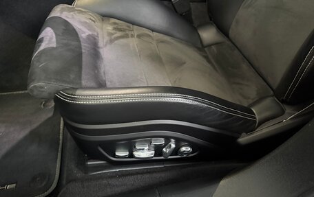 Porsche Panamera II рестайлинг, 2019 год, 10 300 000 рублей, 26 фотография