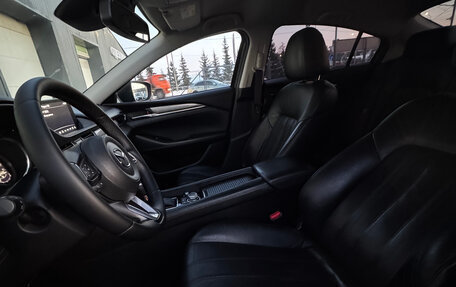 Mazda 6, 2018 год, 2 340 000 рублей, 9 фотография