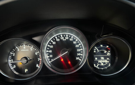 Mazda 6, 2018 год, 2 340 000 рублей, 15 фотография