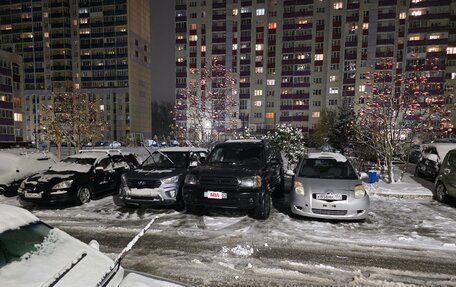 Toyota Sequoia II рестайлинг, 2002 год, 1 200 000 рублей, 1 фотография