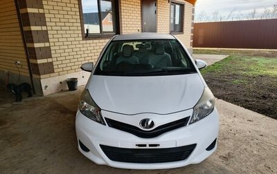 Toyota Vitz, 2013 год, 760 000 рублей, 1 фотография