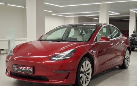 Tesla Model 3 I, 2020 год, 2 500 000 рублей, 1 фотография
