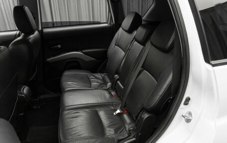 Mitsubishi Outlander III рестайлинг 3, 2011 год, 1 130 000 рублей, 14 фотография