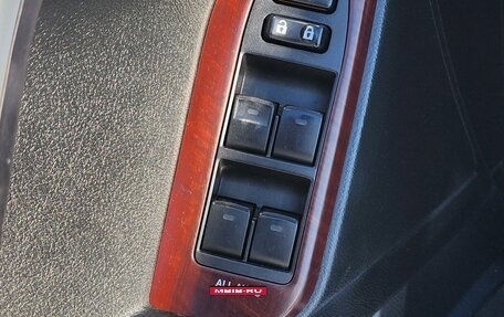 Toyota Land Cruiser Prado 150 рестайлинг 2, 2017 год, 4 100 000 рублей, 6 фотография