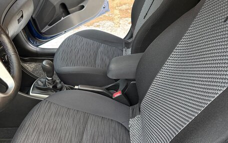 Hyundai Solaris II рестайлинг, 2016 год, 1 250 000 рублей, 10 фотография