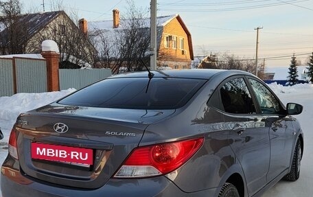 Hyundai Solaris II рестайлинг, 2011 год, 530 000 рублей, 2 фотография
