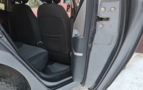 Hyundai Solaris II рестайлинг, 2011 год, 530 000 рублей, 13 фотография