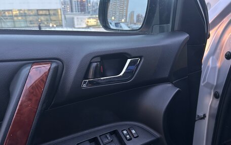 Toyota Highlander III, 2011 год, 2 235 000 рублей, 8 фотография