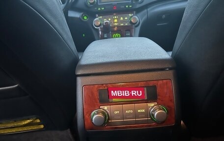 Toyota Highlander III, 2011 год, 2 235 000 рублей, 16 фотография