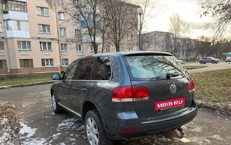 Volkswagen Touareg III, 2005 год, 850 000 рублей, 10 фотография