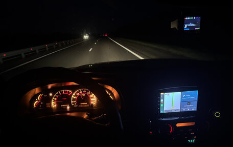 Toyota Sequoia II рестайлинг, 2002 год, 1 200 000 рублей, 7 фотография