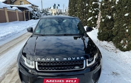 Land Rover Range Rover Evoque II, 2019 год, 2 950 000 рублей, 3 фотография