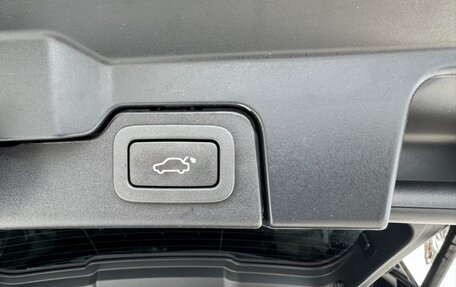 Land Rover Range Rover Evoque II, 2019 год, 2 950 000 рублей, 14 фотография