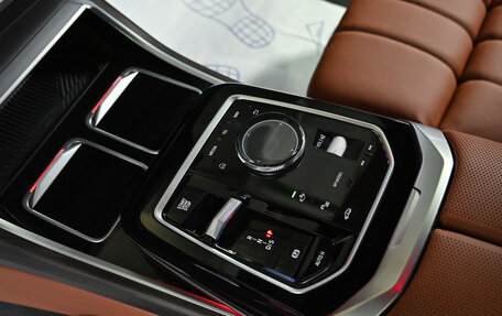 BMW 7 серия, 2022 год, 19 000 000 рублей, 20 фотография