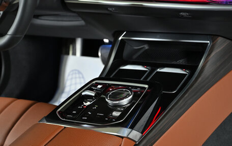 BMW 7 серия, 2022 год, 19 000 000 рублей, 25 фотография