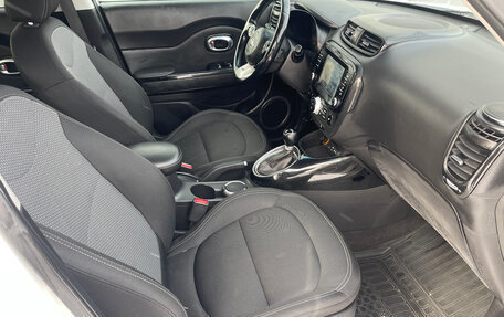 KIA Soul II рестайлинг, 2018 год, 1 618 000 рублей, 13 фотография