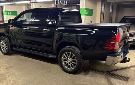 Toyota Hilux VIII, 2016 год, 3 800 000 рублей, 3 фотография