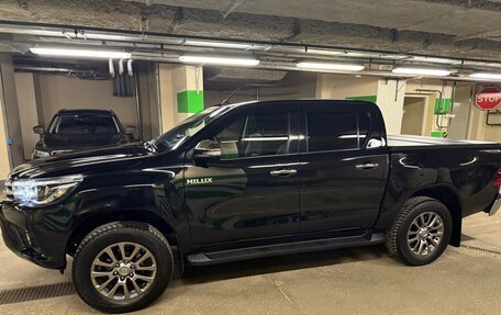 Toyota Hilux VIII, 2016 год, 3 800 000 рублей, 2 фотография