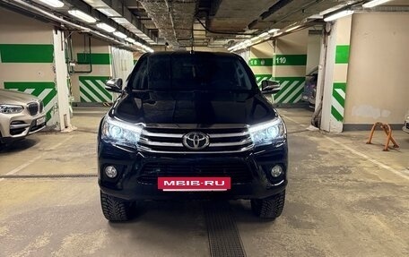 Toyota Hilux VIII, 2016 год, 3 800 000 рублей, 7 фотография