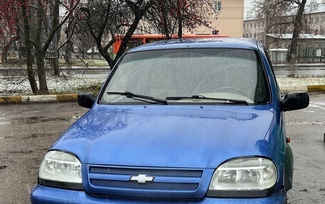 Chevrolet Niva I рестайлинг, 2006 год, 250 000 рублей, 2 фотография