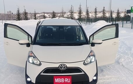 Toyota Sienta II, 2016 год, 1 390 000 рублей, 3 фотография