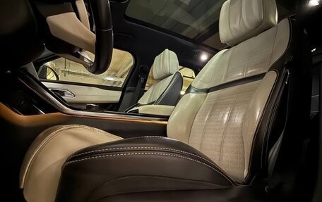 Land Rover Range Rover Velar I, 2018 год, 3 999 999 рублей, 5 фотография