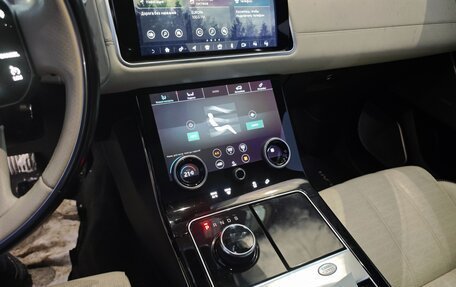 Land Rover Range Rover Velar I, 2018 год, 3 999 999 рублей, 9 фотография