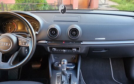 Audi A3, 2018 год, 1 510 000 рублей, 10 фотография