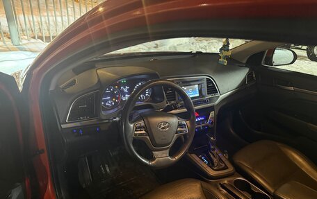 Hyundai Elantra VI рестайлинг, 2016 год, 1 250 000 рублей, 6 фотография