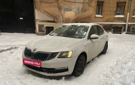 Skoda Octavia, 2018 год, 890 000 рублей, 3 фотография