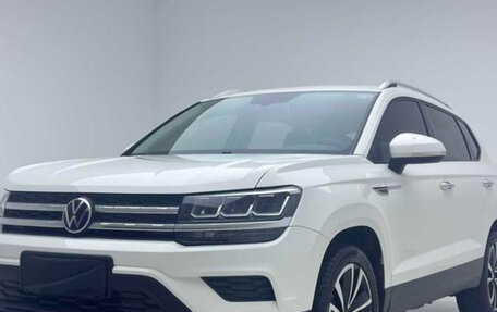 Volkswagen Tharu, 2022 год, 2 000 000 рублей, 1 фотография