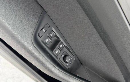 Volkswagen Passat B8 рестайлинг, 2022 год, 2 092 000 рублей, 11 фотография