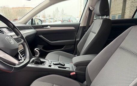 Volkswagen Passat B8 рестайлинг, 2022 год, 2 092 000 рублей, 10 фотография