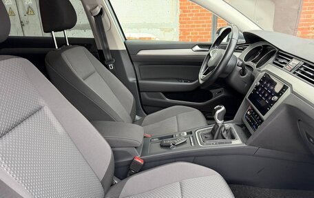 Volkswagen Passat B8 рестайлинг, 2022 год, 2 092 000 рублей, 16 фотография