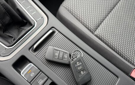 Volkswagen Passat B8 рестайлинг, 2022 год, 2 092 000 рублей, 19 фотография