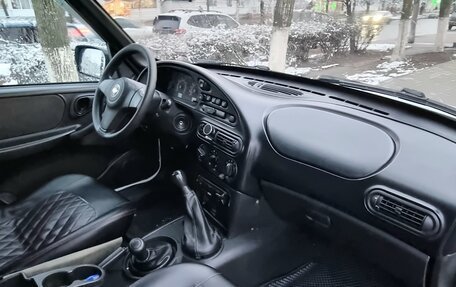 Chevrolet Niva I рестайлинг, 2017 год, 699 000 рублей, 9 фотография