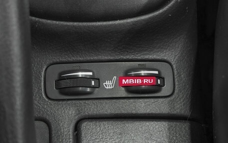 Toyota Avensis III рестайлинг, 2006 год, 899 000 рублей, 33 фотография