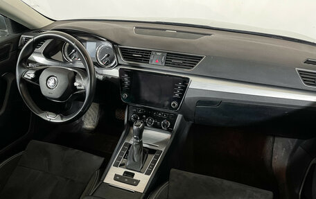 Skoda Superb III рестайлинг, 2021 год, 2 597 000 рублей, 9 фотография