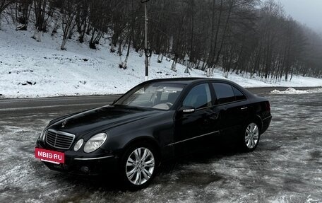 Mercedes-Benz E-Класс, 2002 год, 450 000 рублей, 3 фотография