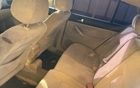 Volkswagen Golf IV, 2001 год, 547 000 рублей, 7 фотография