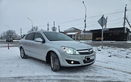 Opel Astra H, 2010 год, 620 000 рублей, 1 фотография