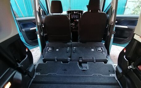 Toyota Roomy I, 2021 год, 1 500 000 рублей, 39 фотография
